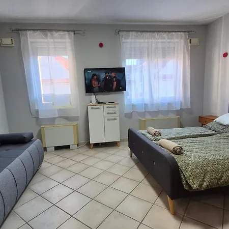 Smile Хайдусобосло