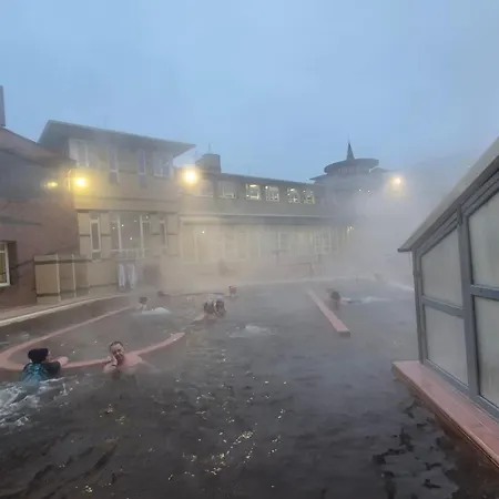 Smile Апартаменты Хайдусобосло